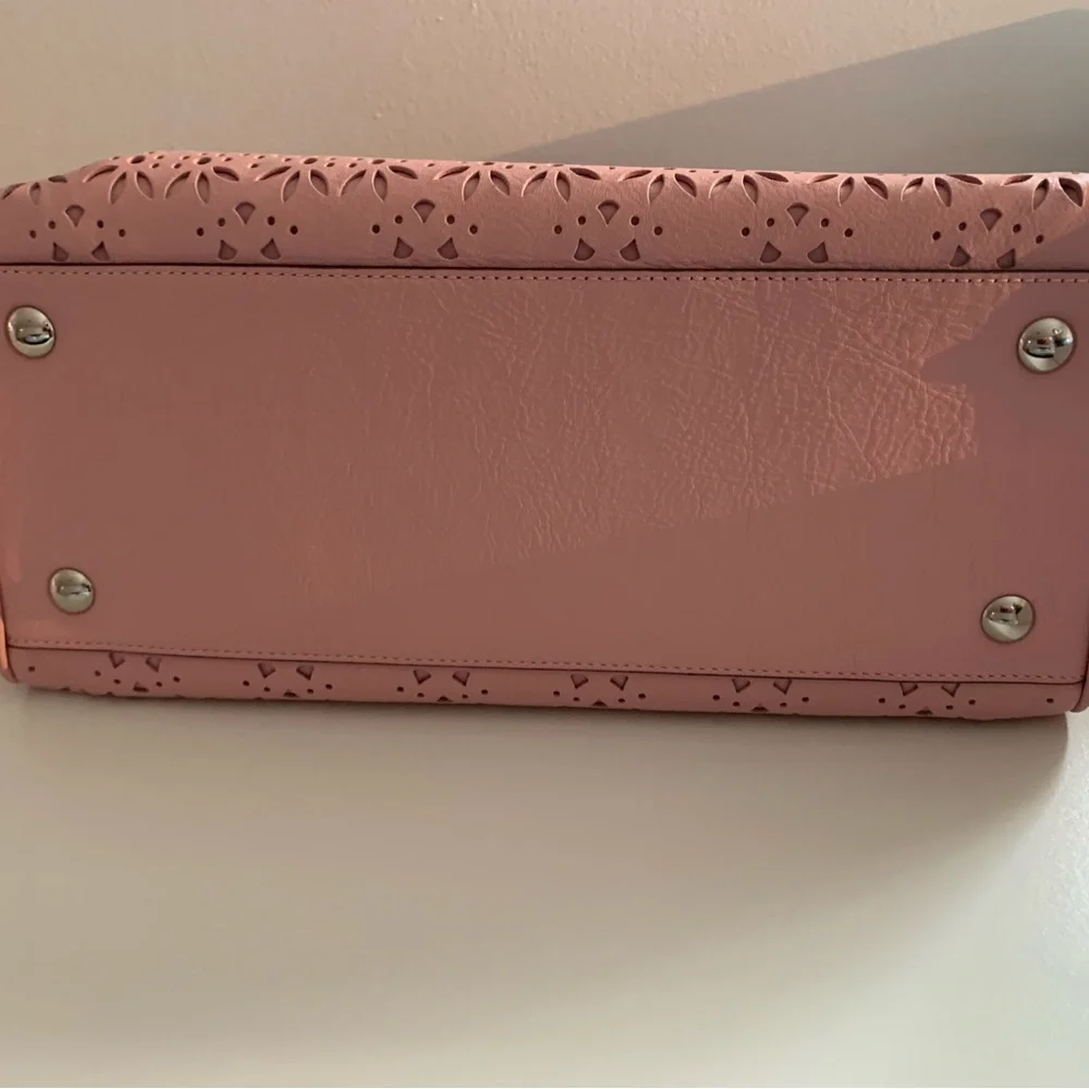 Coach Laser Cut Floral Satchel Bag in Pink with detachable Shoulder Strap - Picture 6 of 7